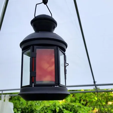 Appartamento With Cosy Garden