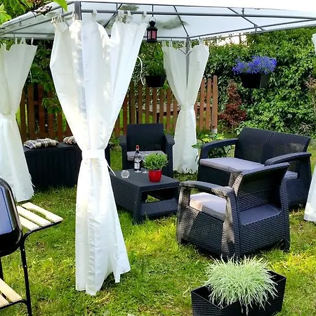 Appartamento With Cosy Garden Sopot